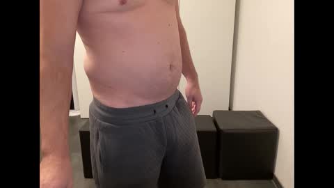 Snapshot of boopye chatting on 10-13-25, 07:41 boopye online show from 10-13-25, 07:41