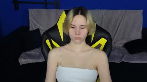 Snapshot of bootyada chatting on 03-03-25, 08:27 Glad to see u in my room Im Ada online show from 03-03-25, 08:27