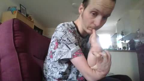 Snapshot of boredlul chatting on 02-12-26, 10:21 boredlul online show from 02-12-26, 10:21