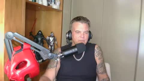 BOSS online show from 10-21-25, 05:02