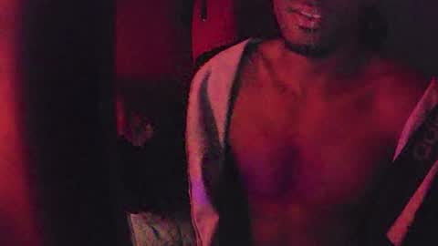 Snapshot of boss_playa98 chatting on 10-10-25, 07:40 boss_playa98 online show from 10-10-25, 07:40