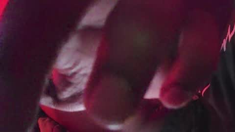 Snapshot of boss_playa98 chatting on 10-19-25, 10:27 boss_playa98 online show from 10-19-25, 10:27