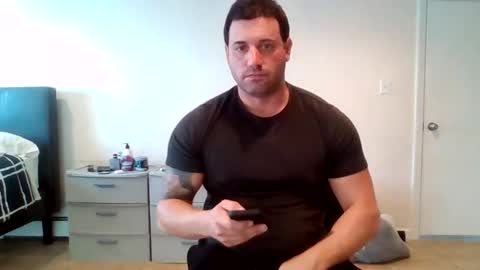 The Italian Boss  online show from 11-28-25, 04:09