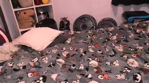 Snapshot of bouncinbooty chatting on 03-17-26, 05:55 Pumpkin Butt online show from 03-17-26, 05:55