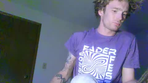 Snapshot of bowser2334 chatting on 02-08-25, 09:13 Jason Jax online show from 02-08-25, 09:13