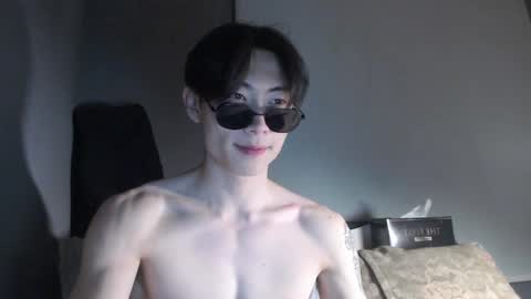 Snapshot of boxman556990 chatting on 01-19-25, 03:32 boxman556990 online show from 01-19-25, 03:32