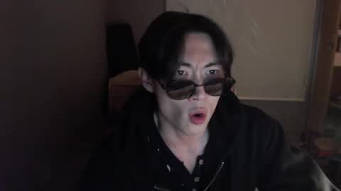 Snapshot of boxman556990 chatting on 01-27-25, 12:54 boxman556990 online show from 01-27-25, 12:54