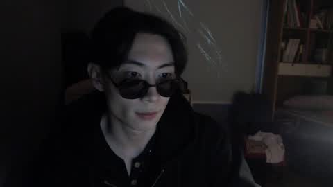 Snapshot of boxman556990 chatting on 02-03-25, 01:09 boxman556990 online show from 02-03-25, 01:09