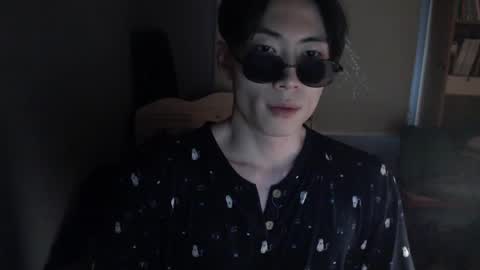 Snapshot of boxman556990 chatting on 02-04-25, 04:26 boxman556990 online show from 02-04-25, 04:26