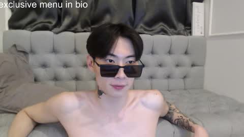 Snapshot of boxman556990 chatting on 11-15-25, 05:20 boxman556990 online show from 11-15-25, 05:20