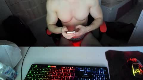 boy_boy22 online show from 11-24-25, 12:10