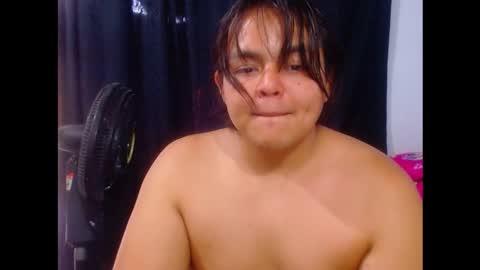 boy_king18 online show from 10-17-25, 03:36