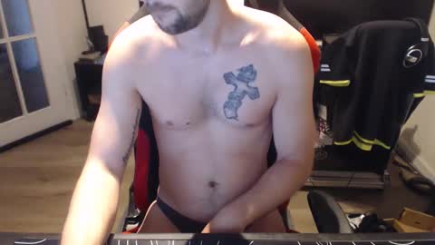 Snapshot of boy_t0y89 chatting on 11-03-25, 06:25 boy_t0y89 online show from 11-03-25, 06:25