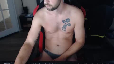 Snapshot of boy_t0y89 chatting on 11-15-25, 12:34 boy_t0y89 online show from 11-15-25, 12:34