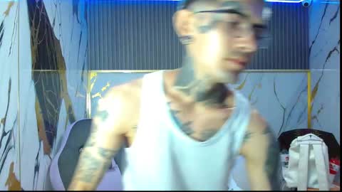 boy_tatto77 online show from 02-23-26, 06:49