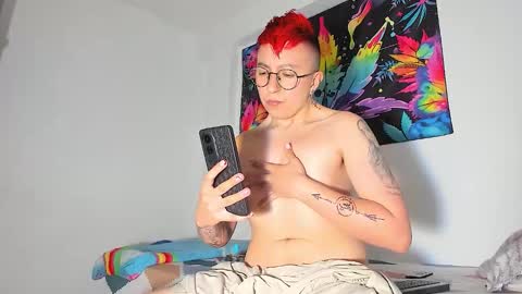 Edward ftm trans queerslave online show from 12-21-25, 03:02