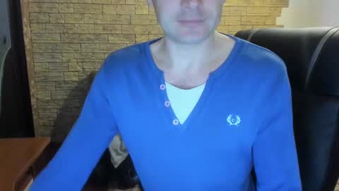 Snapshot of boyapollon chatting on 12-17-24, 06:35 BoyApollon online show from 12-17-24, 06:35