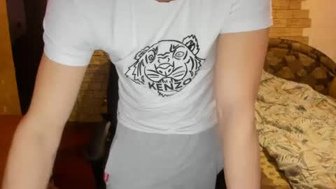 Snapshot of boyapollon chatting on 12-28-24, 06:29 BoyApollon online show from 12-28-24, 06:29