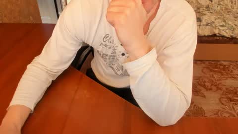 Snapshot of boyapollon chatting on 02-19-25, 09:39 BoyApollon online show from 02-19-25, 09:39