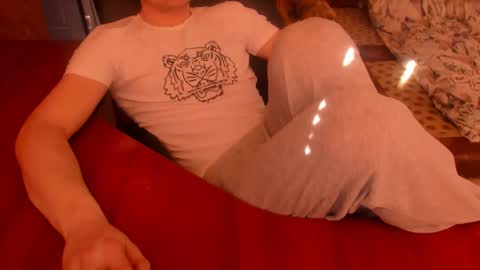 Snapshot of boyapollon chatting on 03-07-25, 10:13 BoyApollon online show from 03-07-25, 10:13