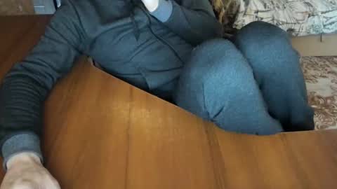 Snapshot of boyapollon chatting on 11-01-25, 06:59 BoyApollon online show from 11-01-25, 06:59