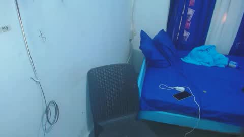 boyax16 online show from 01-05-25, 04:14