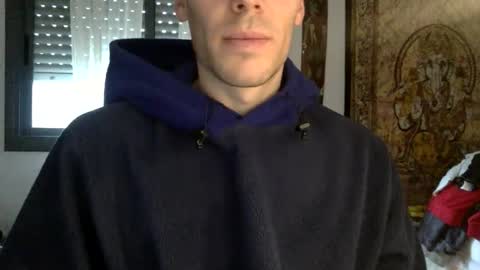 Snapshot of boybcn94 chatting on 02-10-26, 04:44 boybcn94 online show from 02-10-26, 04:44