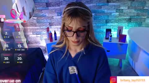 boyfox_tay online show from 09-14-25, 03:49