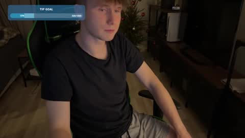 Eddie online show from 01-07-25, 04:08