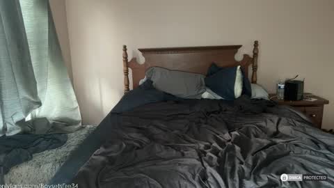 Snapshot of boysetsfire34 chatting on 02-17-26, 01:51 boysetsfire34 online show from 02-17-26, 01:51