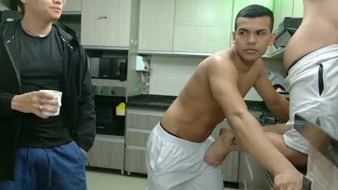 Snapshot of boysgang_sex chatting on 09-28-25, 11:37 Angelo Mark Fernando Taylor online show from 09-28-25, 11:37
