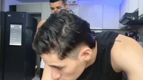 Angelo Mark Fernando Taylor online show from 10-15-25, 11:32