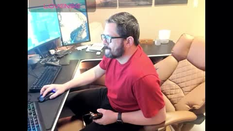 Snapshot of boytoyfrindles chatting on 02-04-26, 12:38 boytoyfrindles online show from 02-04-26, 12:38