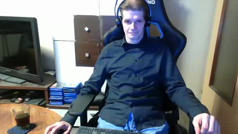 Snapshot of bponie1 chatting on 02-14-25, 10:47 bponie1 online show from 02-14-25, 10:47