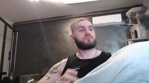 ask me online show from 11-28-25, 06:43