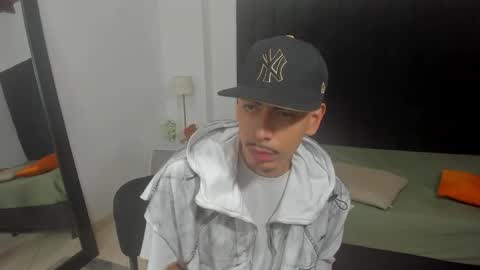 Snapshot of brad_usma chatting on 03-10-25, 11:10 BRAD USMA online show from 03-10-25, 11:10