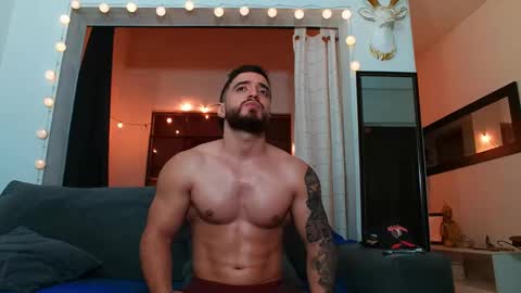 Snapshot of bradley_martinez chatting on 12-04-24, 12:08 Bradley Martinez online show from 12-04-24, 12:08
