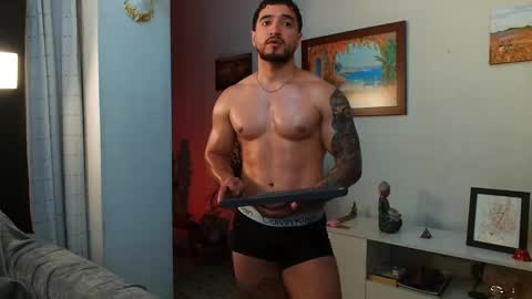 Snapshot of bradley_martinez chatting on 10-19-25, 01:06 Bradley Martinez online show from 10-19-25, 01:06