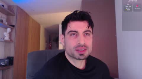 Snapshot of bradley_muscle chatting on 11-07-25, 05:29 Bradley online show from 11-07-25, 05:29