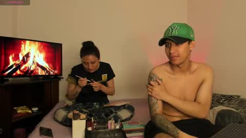 BradLovEmma  online show from 10-04-25, 10:13