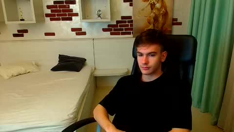 Snapshot of bradyflint chatting on 11-14-25, 05:17 BradyFlint online show from 11-14-25, 05:17