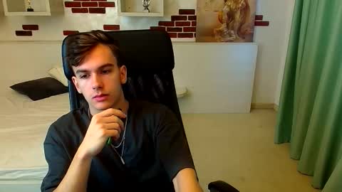 Snapshot of bradyflint chatting on 11-22-25, 05:50 BradyFlint online show from 11-22-25, 05:50