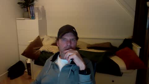 Bram online show from 12-09-24, 04:47