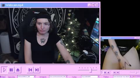 BrandiWRLD999 online show from 01-11-25, 01:59