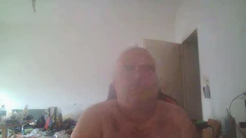 Snapshot of brandtscheit626440 chatting on 10-20-25, 12:49 brandtscheit626440 online show from 10-20-25, 12:49