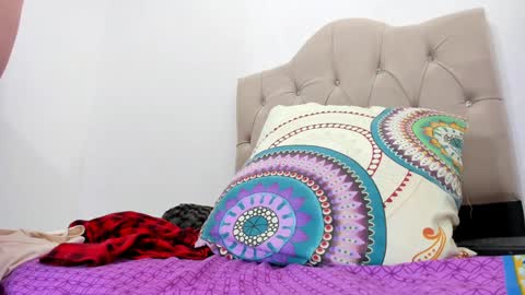 Snapshot of brandy_h69 chatting on 01-06-25, 04:15 brandy online show from 01-06-25, 04:15