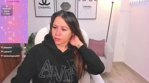 brandy priscot online show from 10-12-25, 11:42