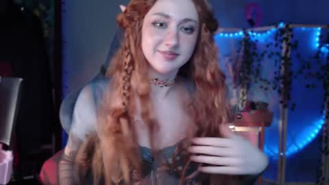 Snapshot of brandy_queen chatting on 01-19-25, 08:09 Aurorabut ur dad just calls me Rory online show from 01-19-25, 08:09