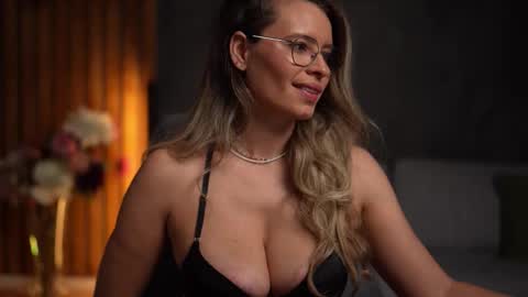 Alex online show from 11-04-25, 05:06