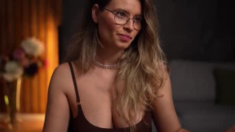 Alex online show from 11-20-25, 05:29